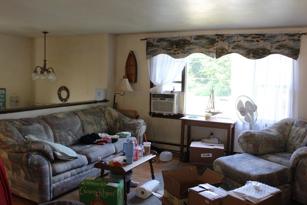 1 Howard George Ct