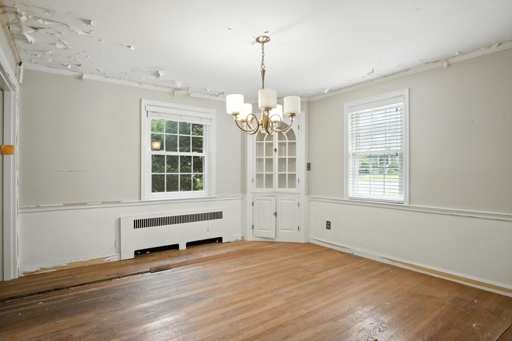 23 Standish Rd