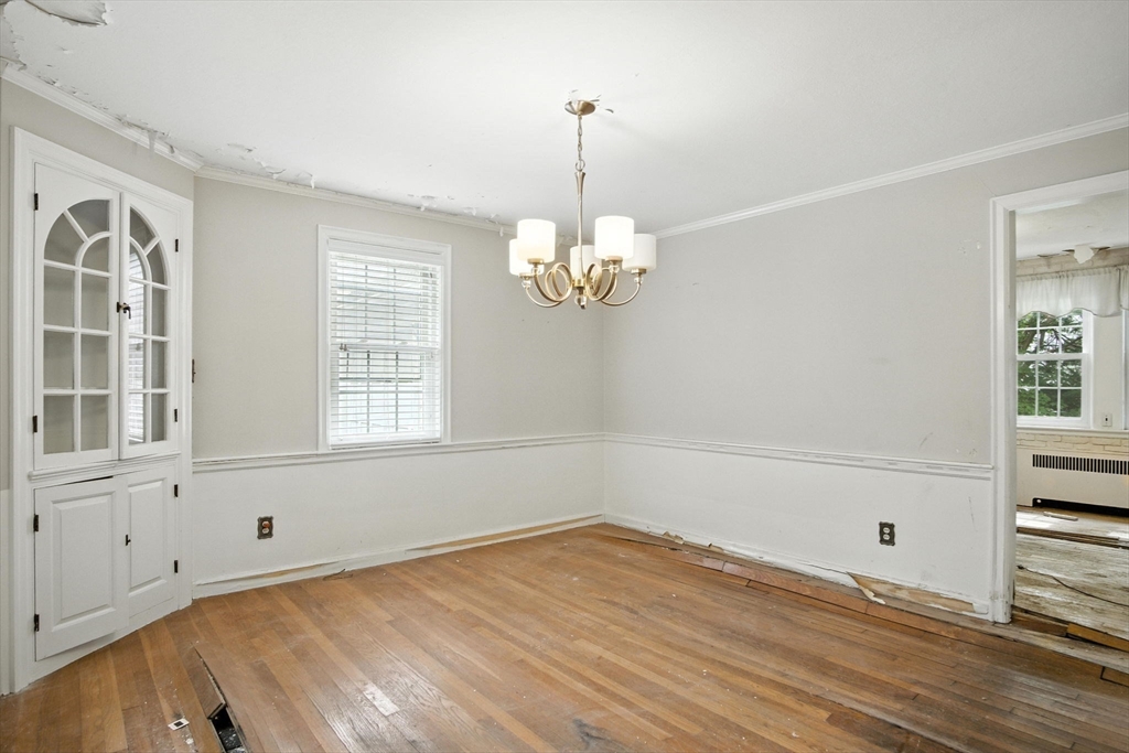 23 Standish Rd