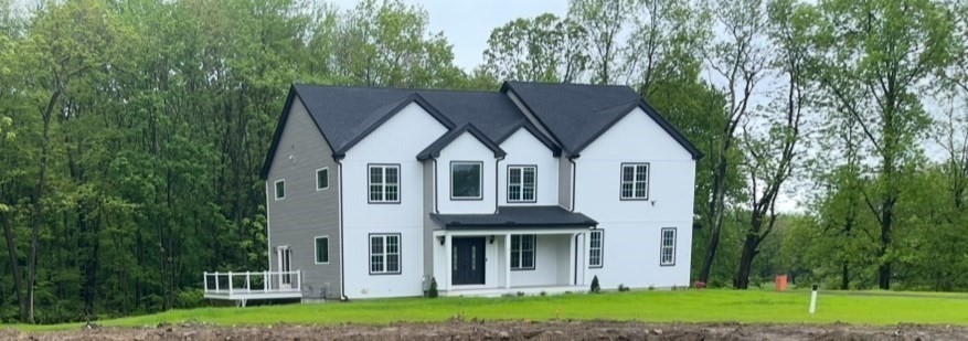 1 Falcon Dr