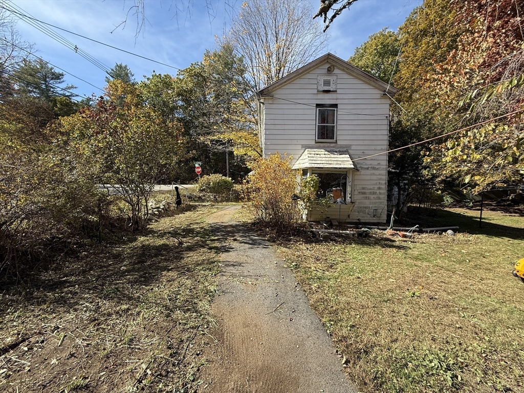 5 Old Coldbrook Rd