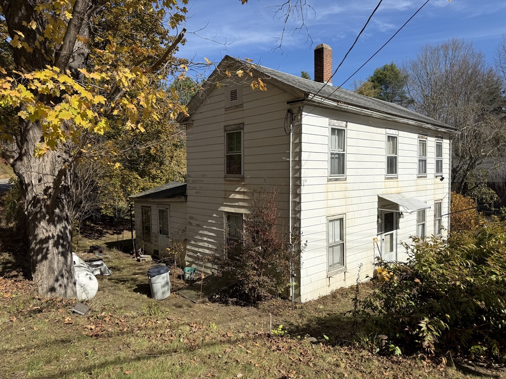5 Old Coldbrook Rd