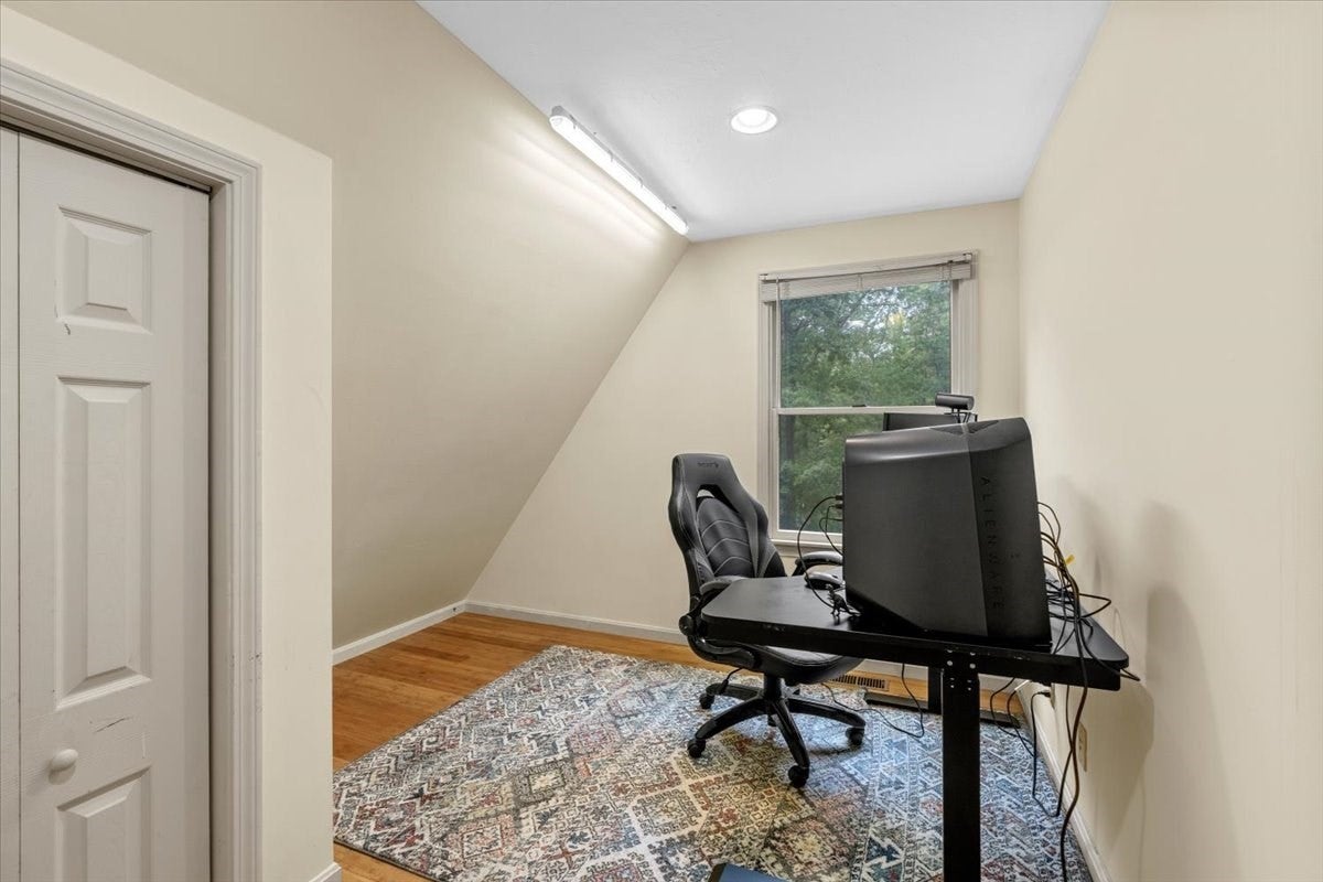 331 Mountain St, Sharon, MA, 331 Mountain St, Sharon, MA Photo #38