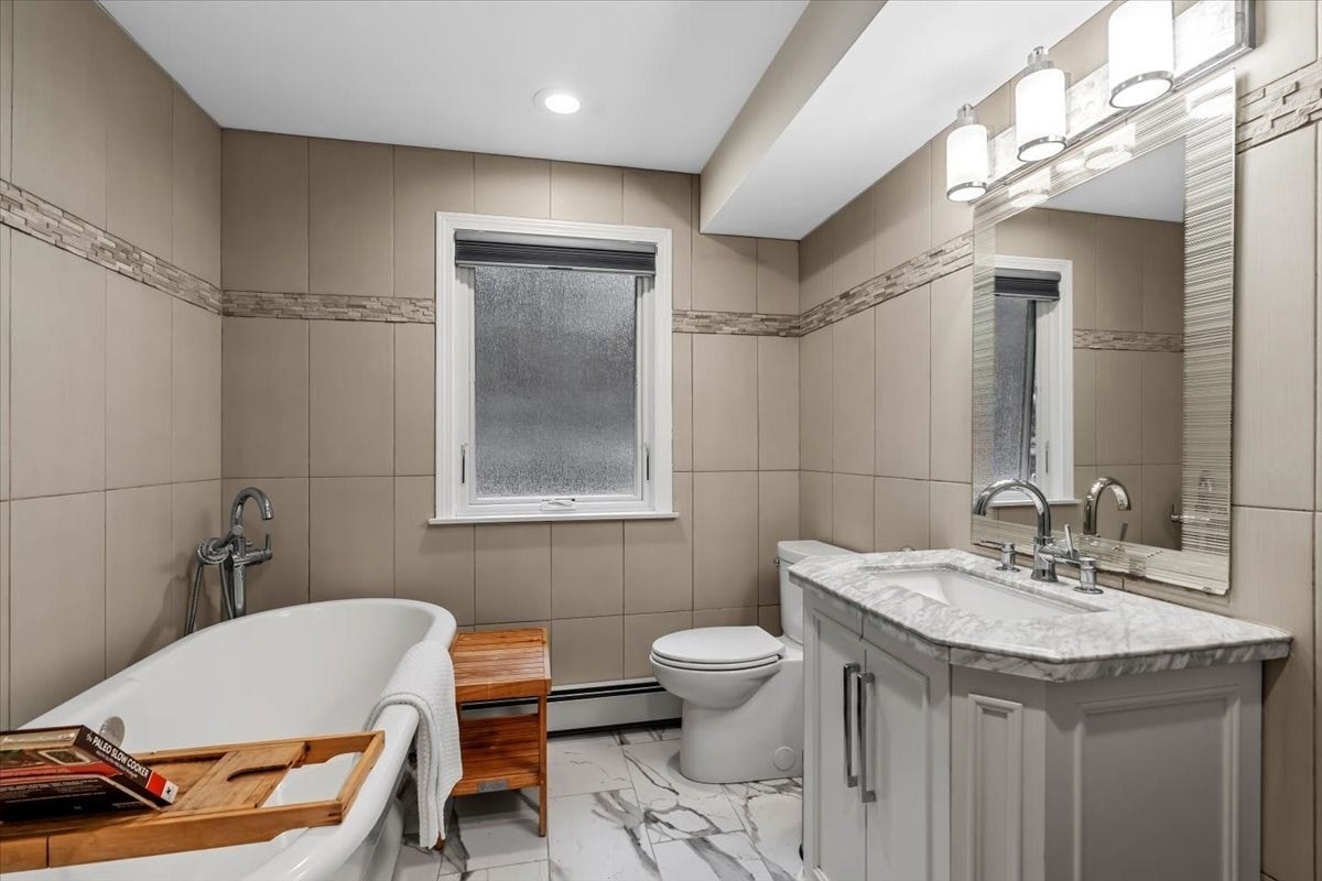 331 Mountain St, Sharon, MA, 331 Mountain St, Sharon, MA Photo #13