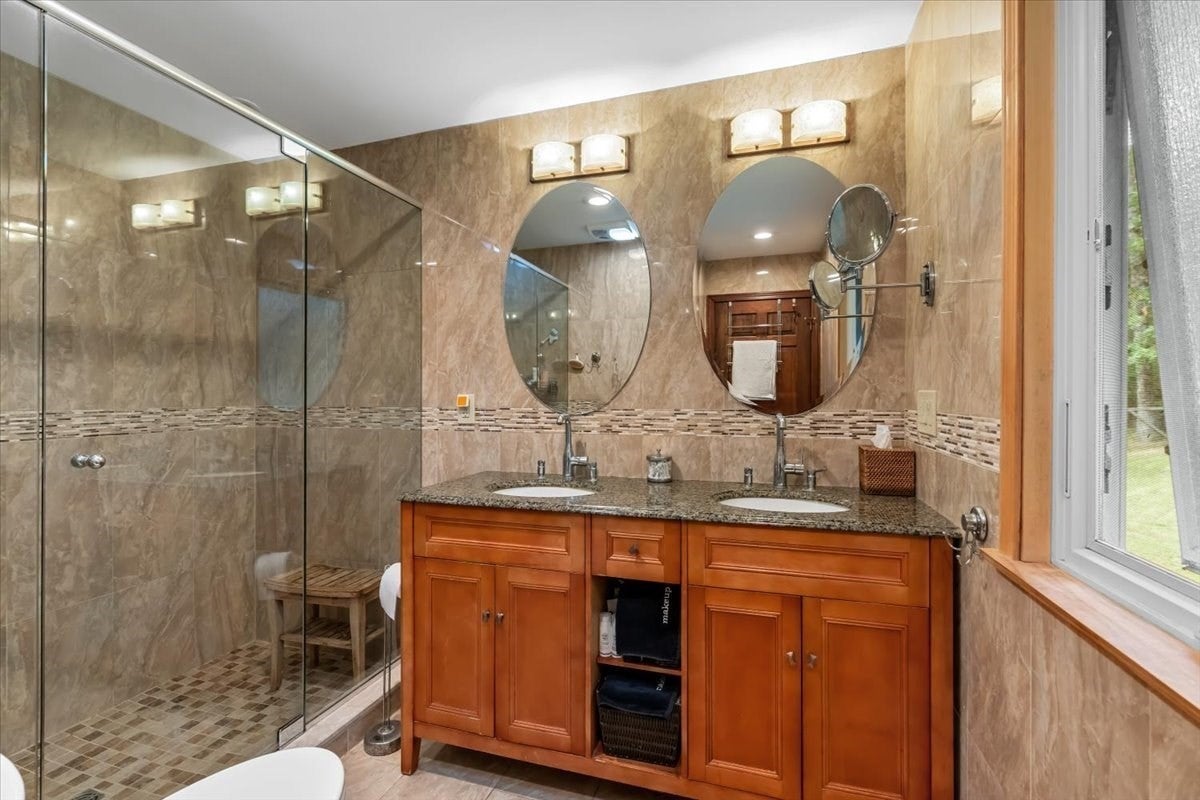 331 Mountain St, Sharon, MA, 331 Mountain St, Sharon, MA Photo #15