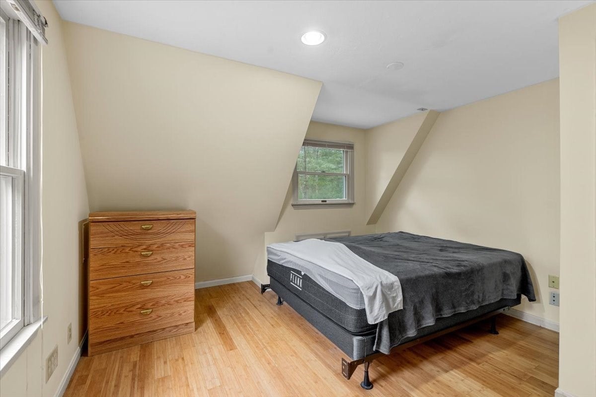 331 Mountain St, Sharon, MA, 331 Mountain St, Sharon, MA Photo #37