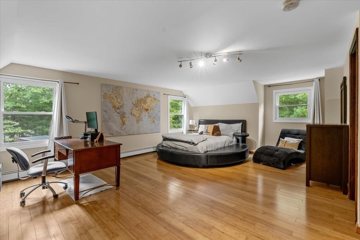 331 Mountain St, Sharon, MA, 331 Mountain St, Sharon, MA Photo #24