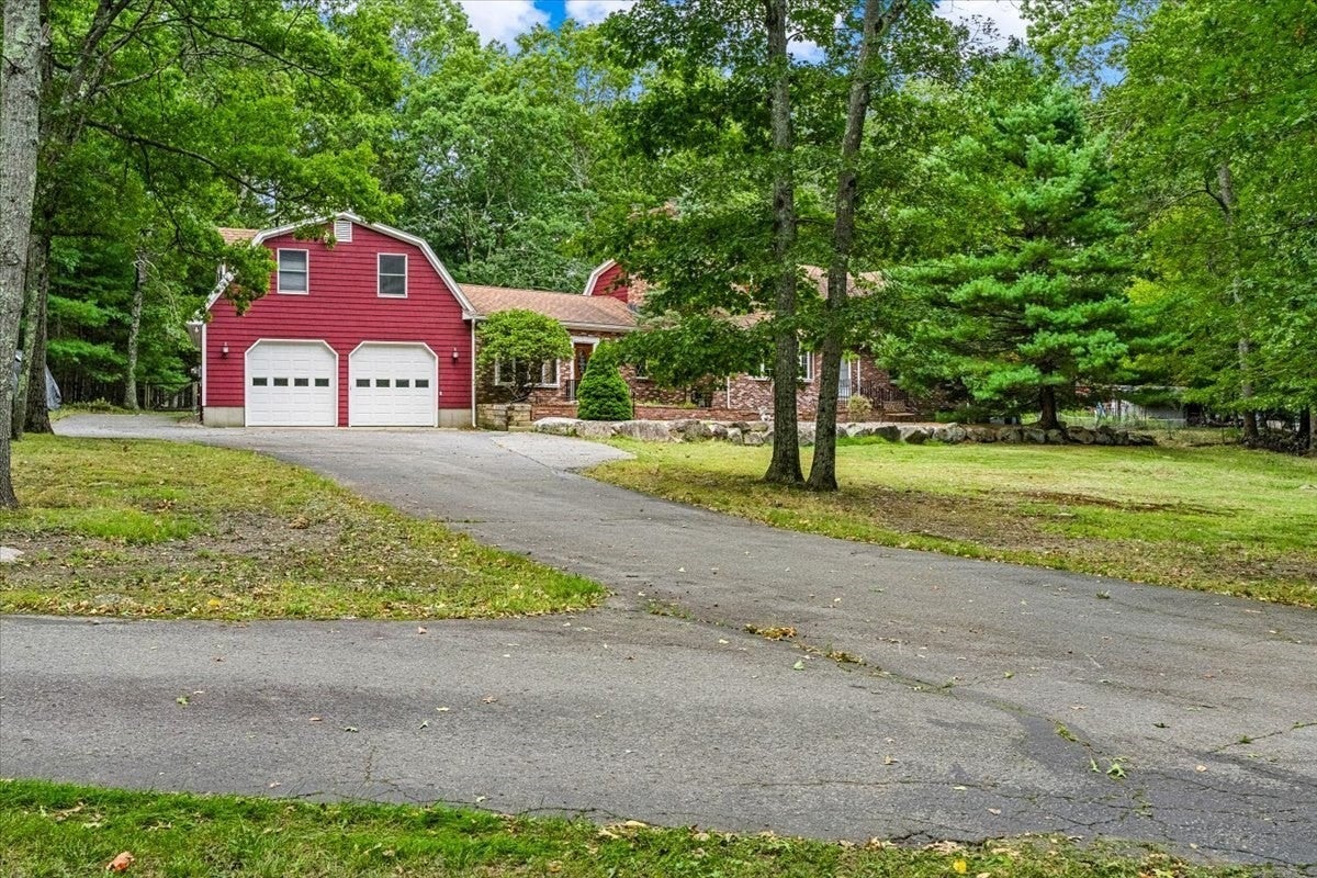 331 Mountain St, Sharon, MA, 331 Mountain St, Sharon, MA Photo #29