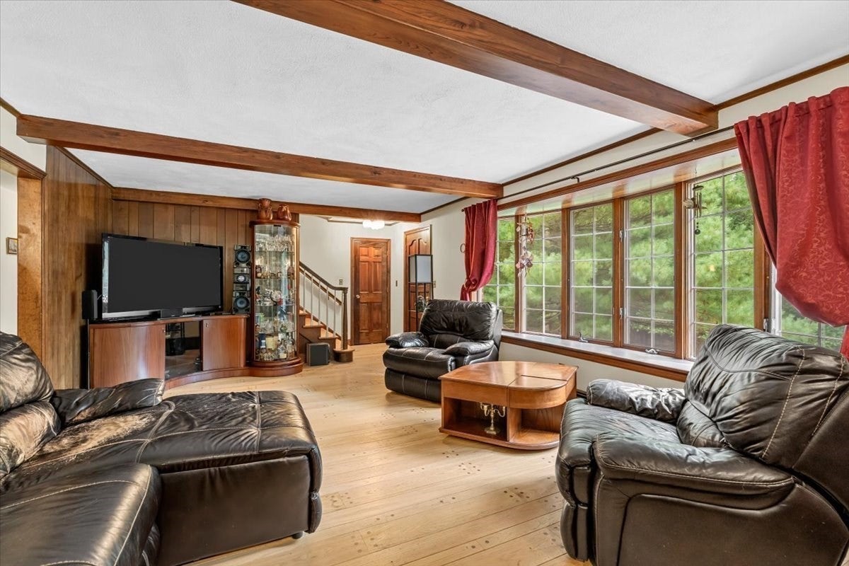 331 Mountain St, Sharon, MA, 331 Mountain St, Sharon, MA Photo #19
