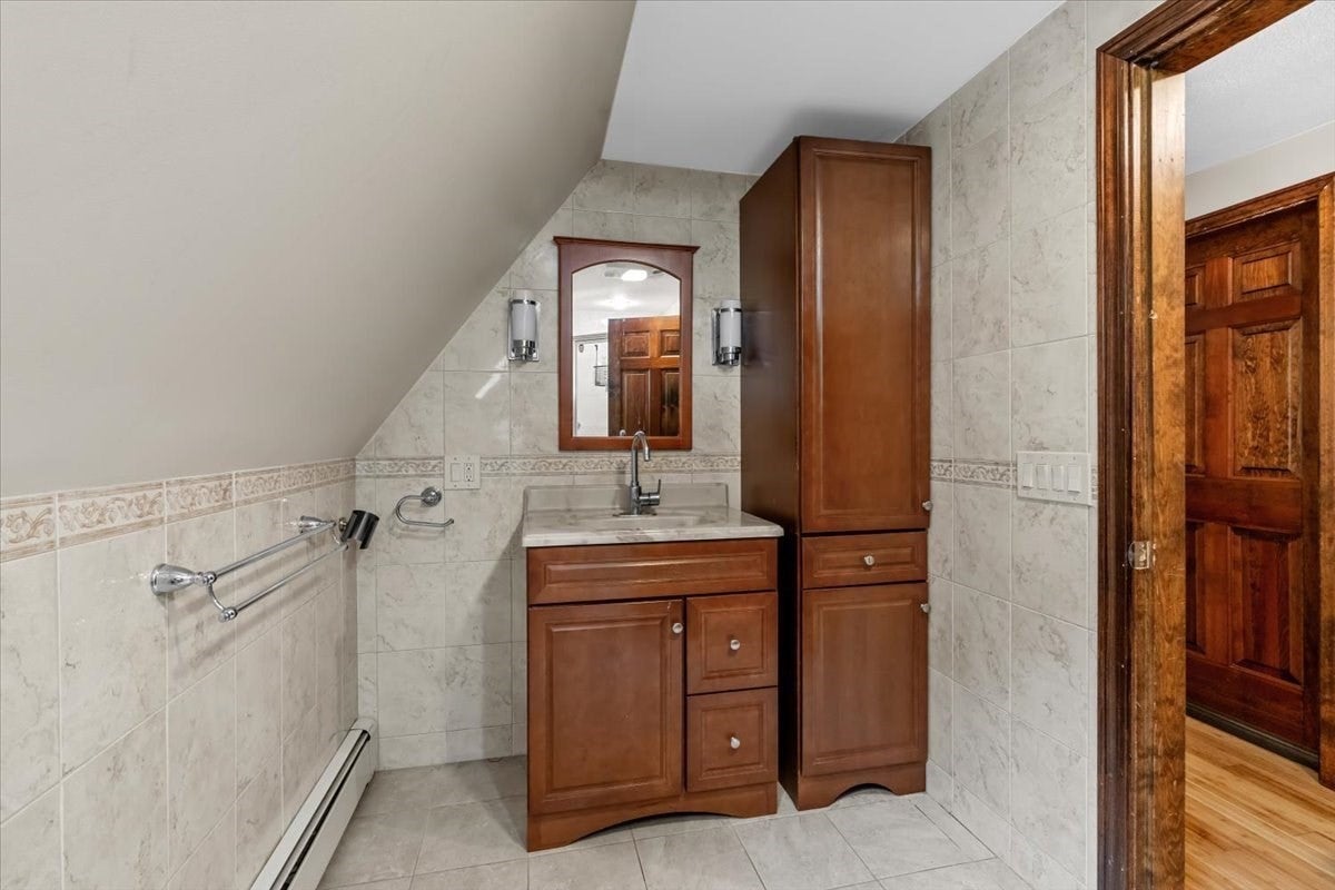 331 Mountain St, Sharon, MA, 331 Mountain St, Sharon, MA Photo #23