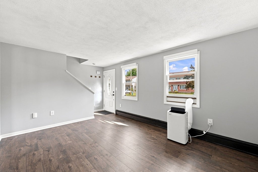 15 Sunflower Lane #B, Westfield, MA, 15 Sunflower Lane #B, Westfield, MA Photo #10