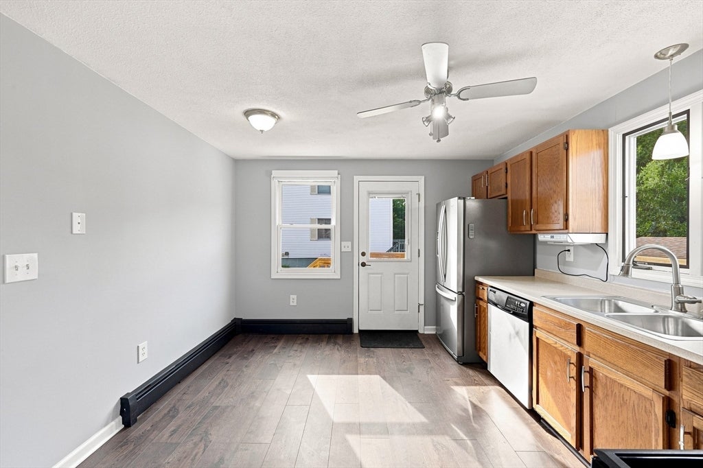 15 Sunflower Lane #B, Westfield, MA, 15 Sunflower Lane #B, Westfield, MA Photo #16