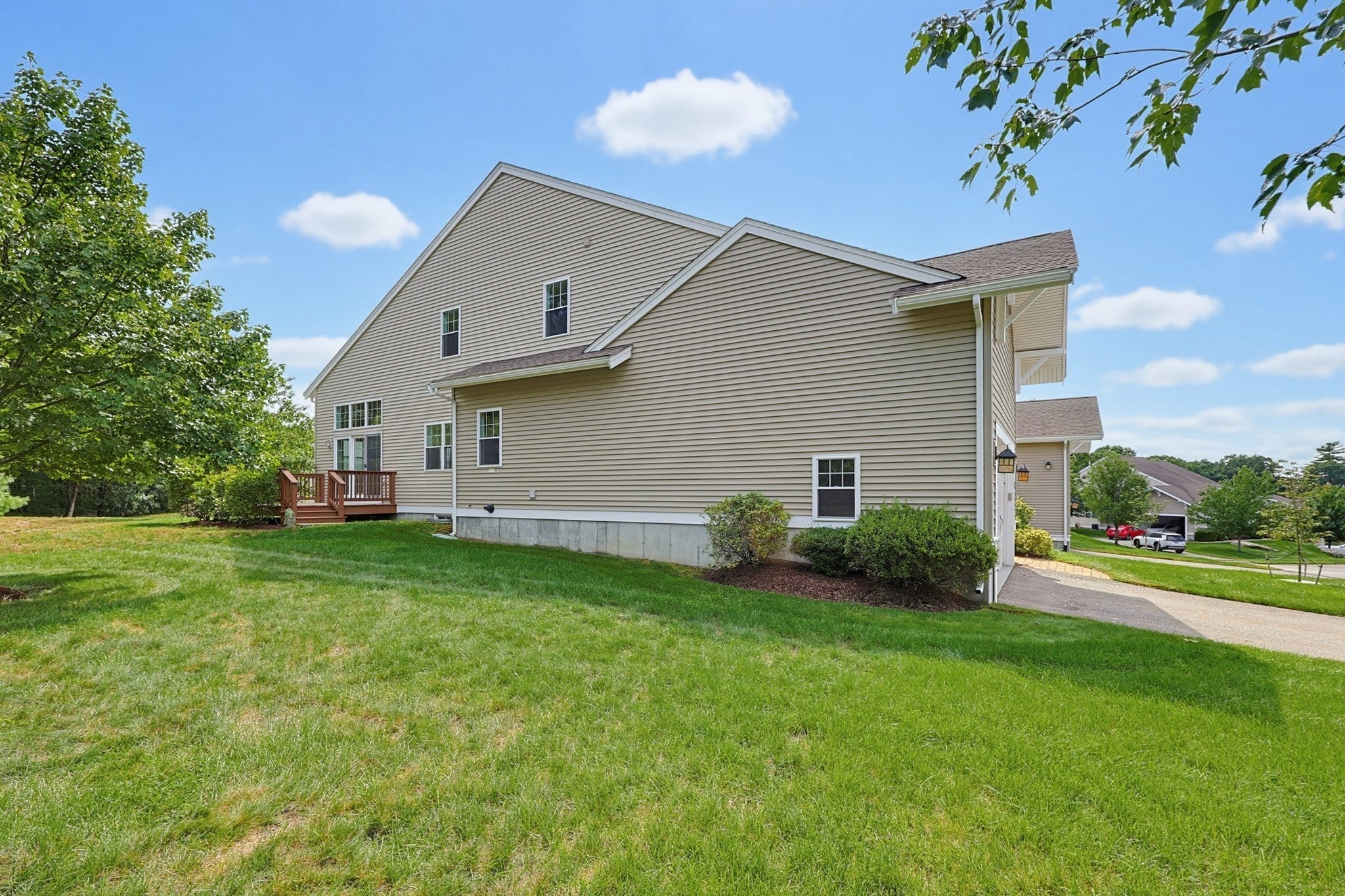 106 Walden Way #106, Milford, MA, 106 Walden Way #106, Milford, MA Photo #3