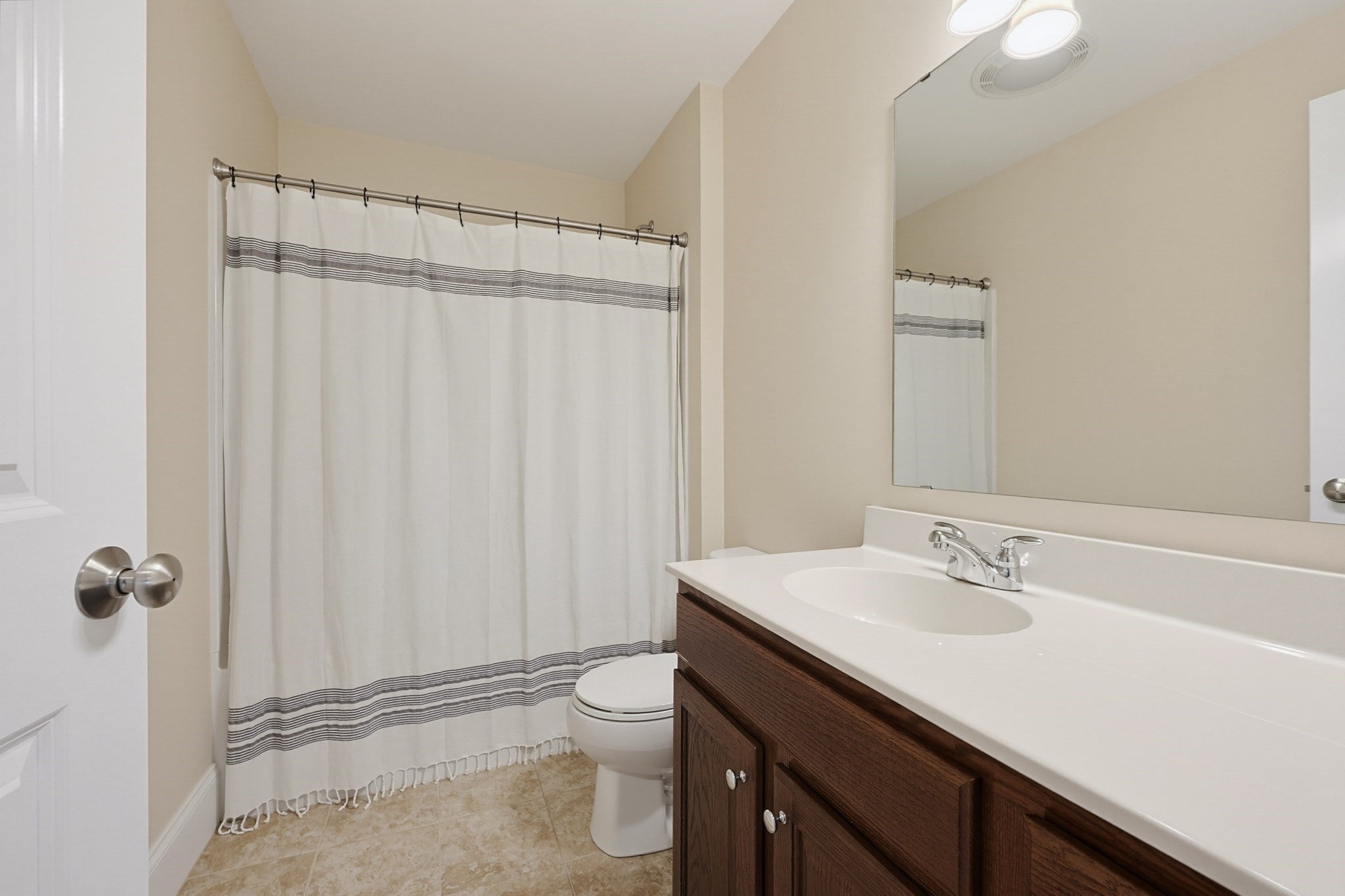 106 Walden Way #106, Milford, MA, 106 Walden Way #106, Milford, MA Photo #31