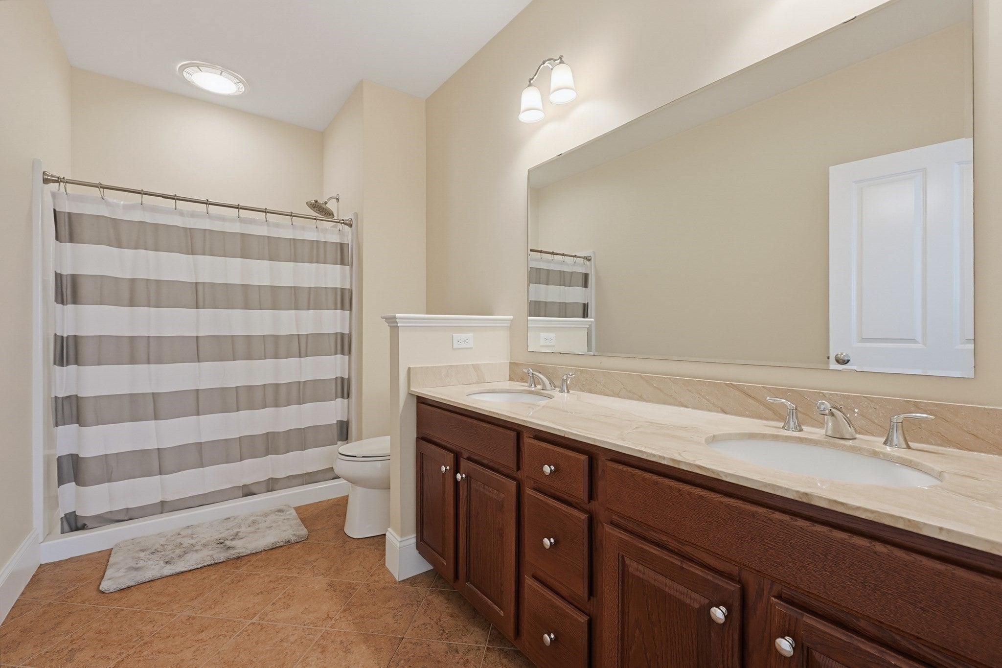106 Walden Way #106, Milford, MA, 106 Walden Way #106, Milford, MA Photo #25