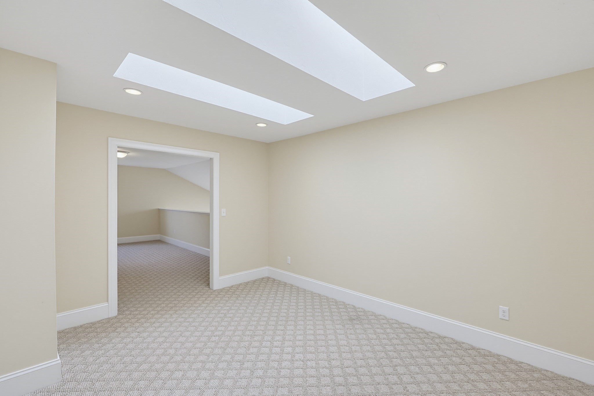 106 Walden Way #106, Milford, MA, 106 Walden Way #106, Milford, MA Photo #35