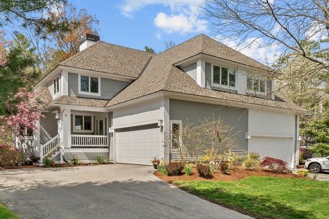 6 Cape Ann Cir Ipswich MA 01938