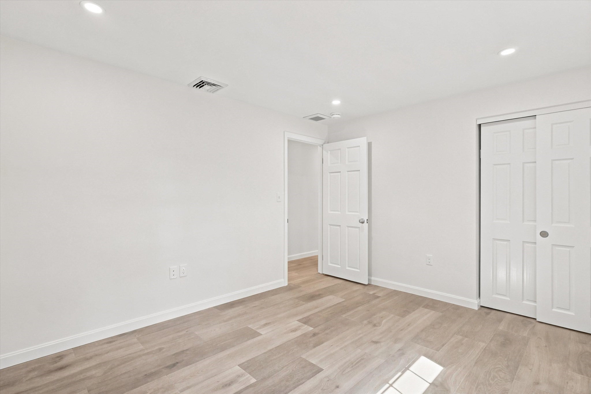 15 Eaton Rd W RD, Framingham, MA Photo #23