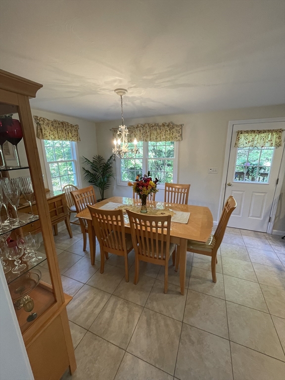 89 Holly Ridge Dr