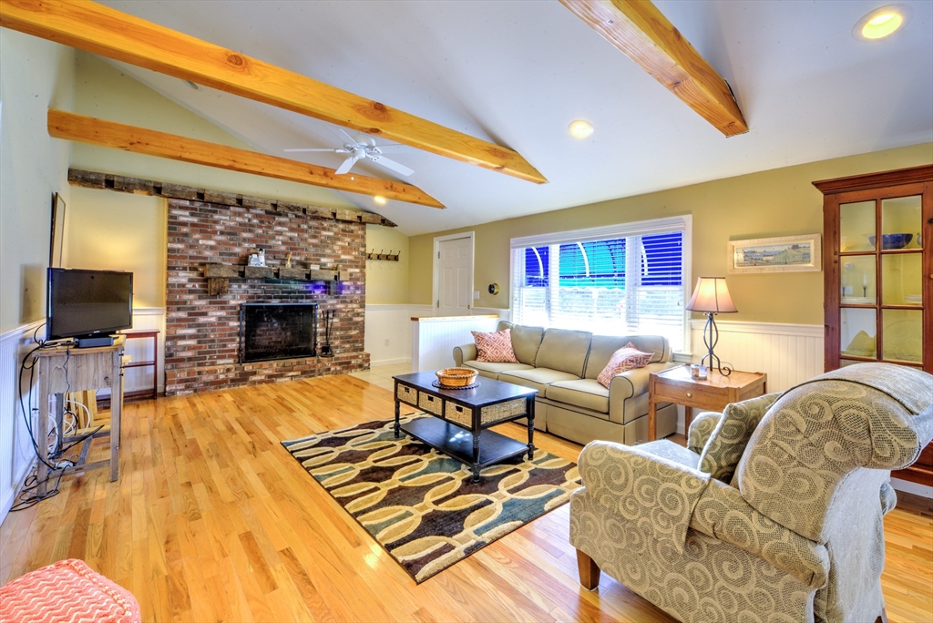 131 North Shore Blvd 2