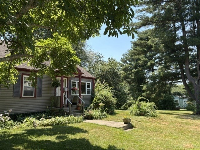 11 Blain St