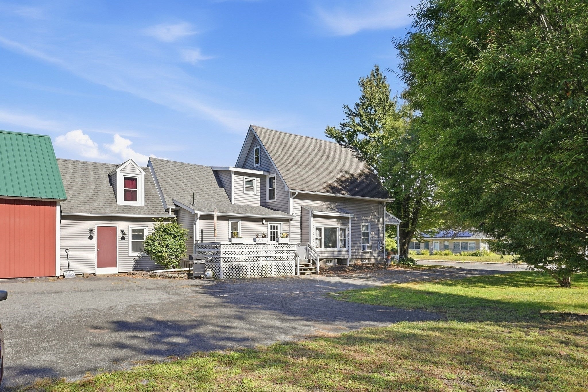 30 Sugarloaf Street, Deerfield, MA Photo #2