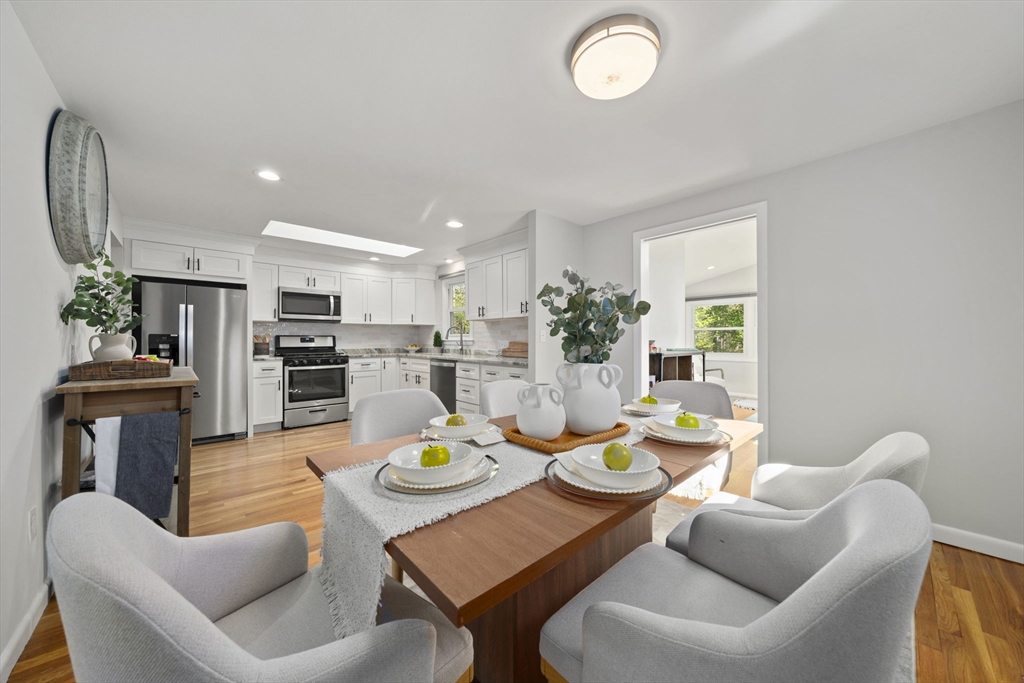 178 Morse St, Sharon, MA Photo #11