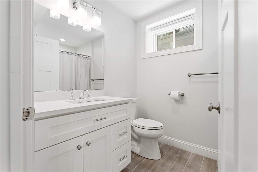 33 Charles St #33, Watertown, MA Photo #29