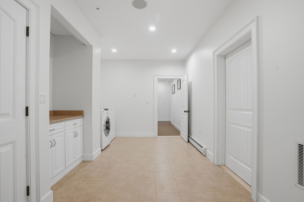 1 Twin Springs Drive, Saugus, MA Photo #34