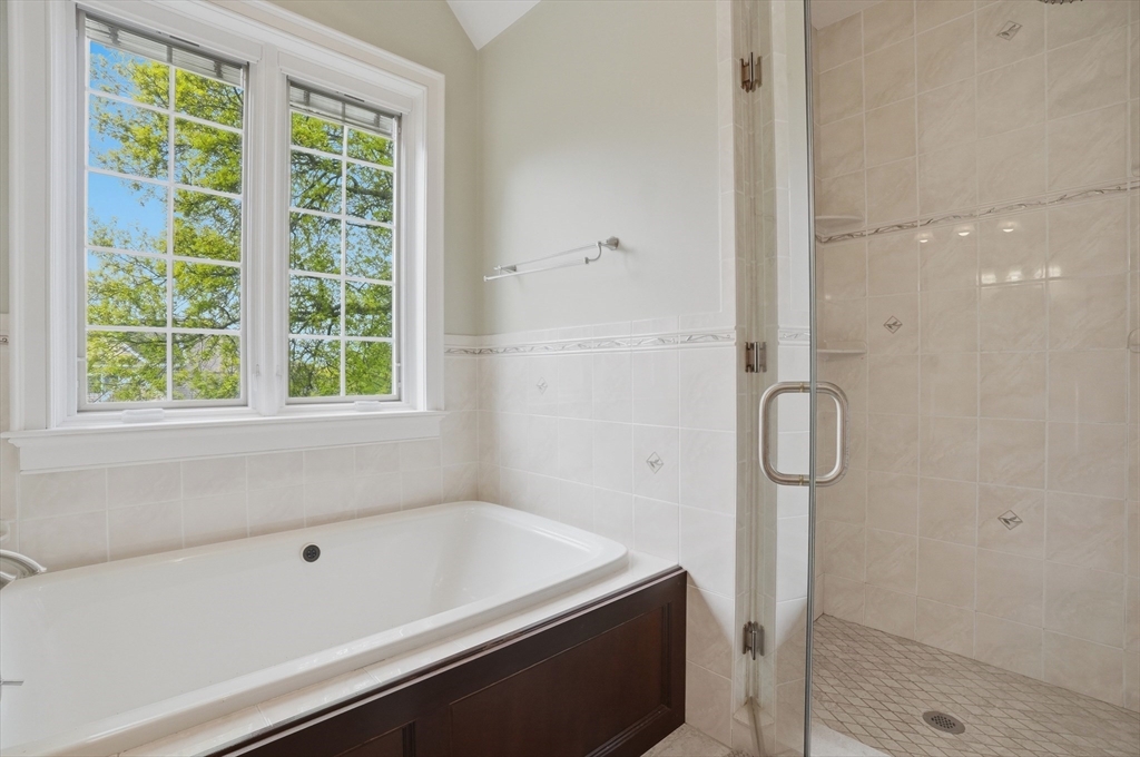 1 Twin Springs Drive, Saugus, MA Photo #27