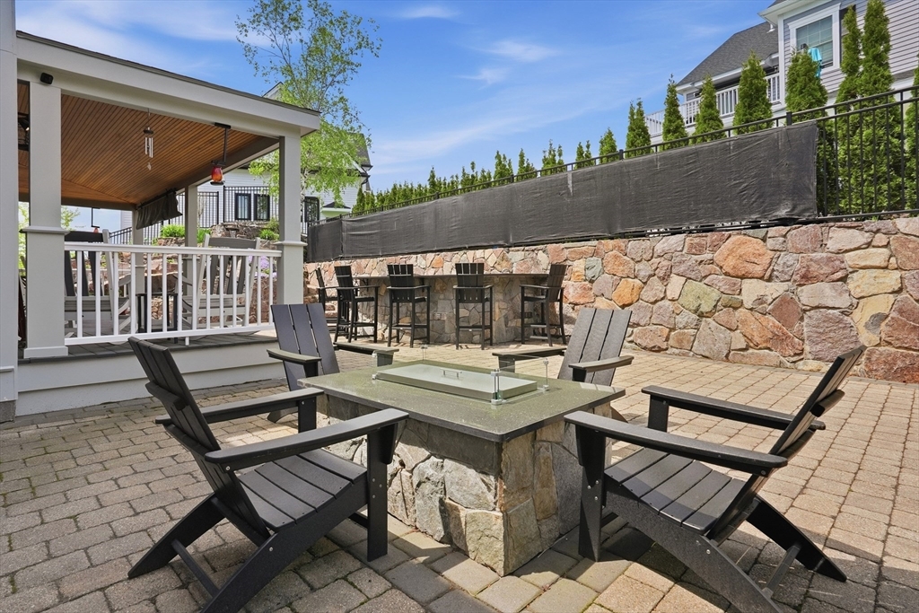 1 Twin Springs Drive, Saugus, MA Photo #41