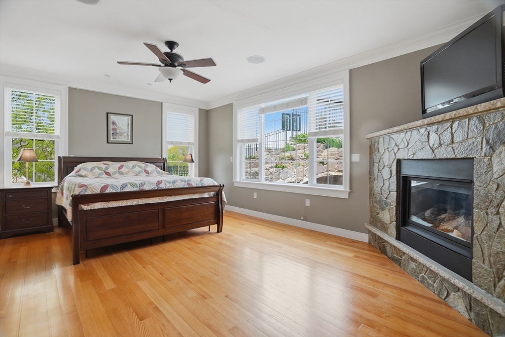 1 Twin Springs Drive, Saugus, MA Photo #21