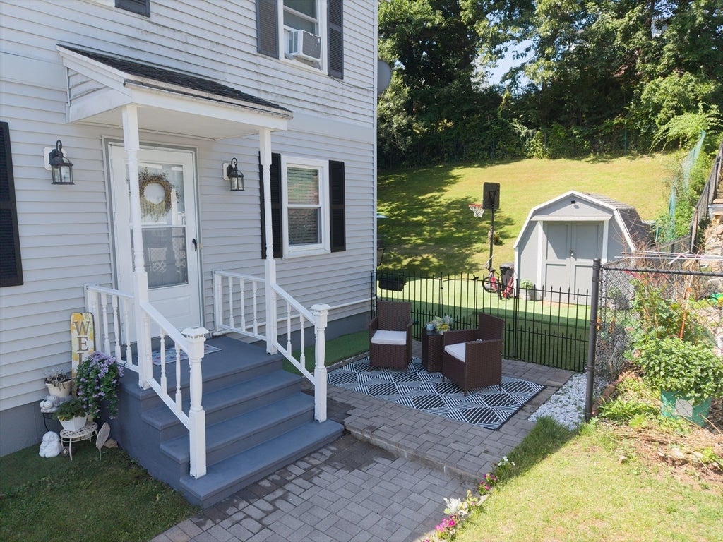 37 Parsons Hill Dr B