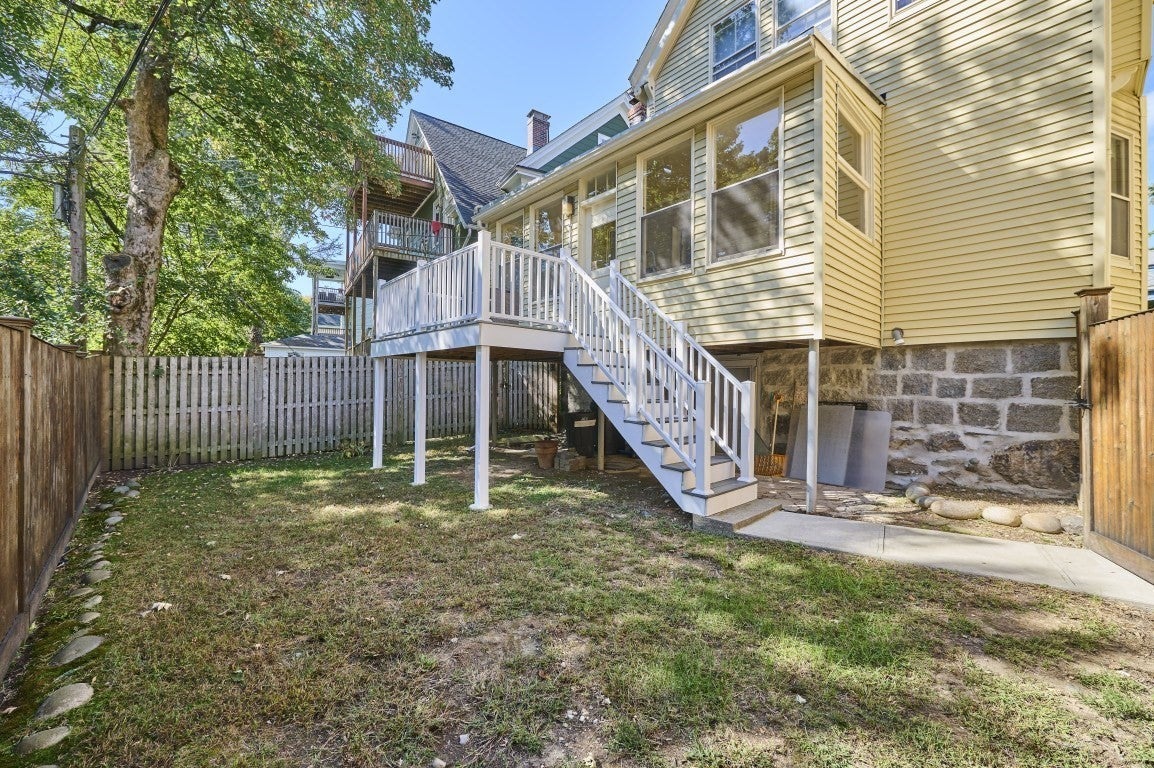19 Brown Ave, Boston, MA Photo #22