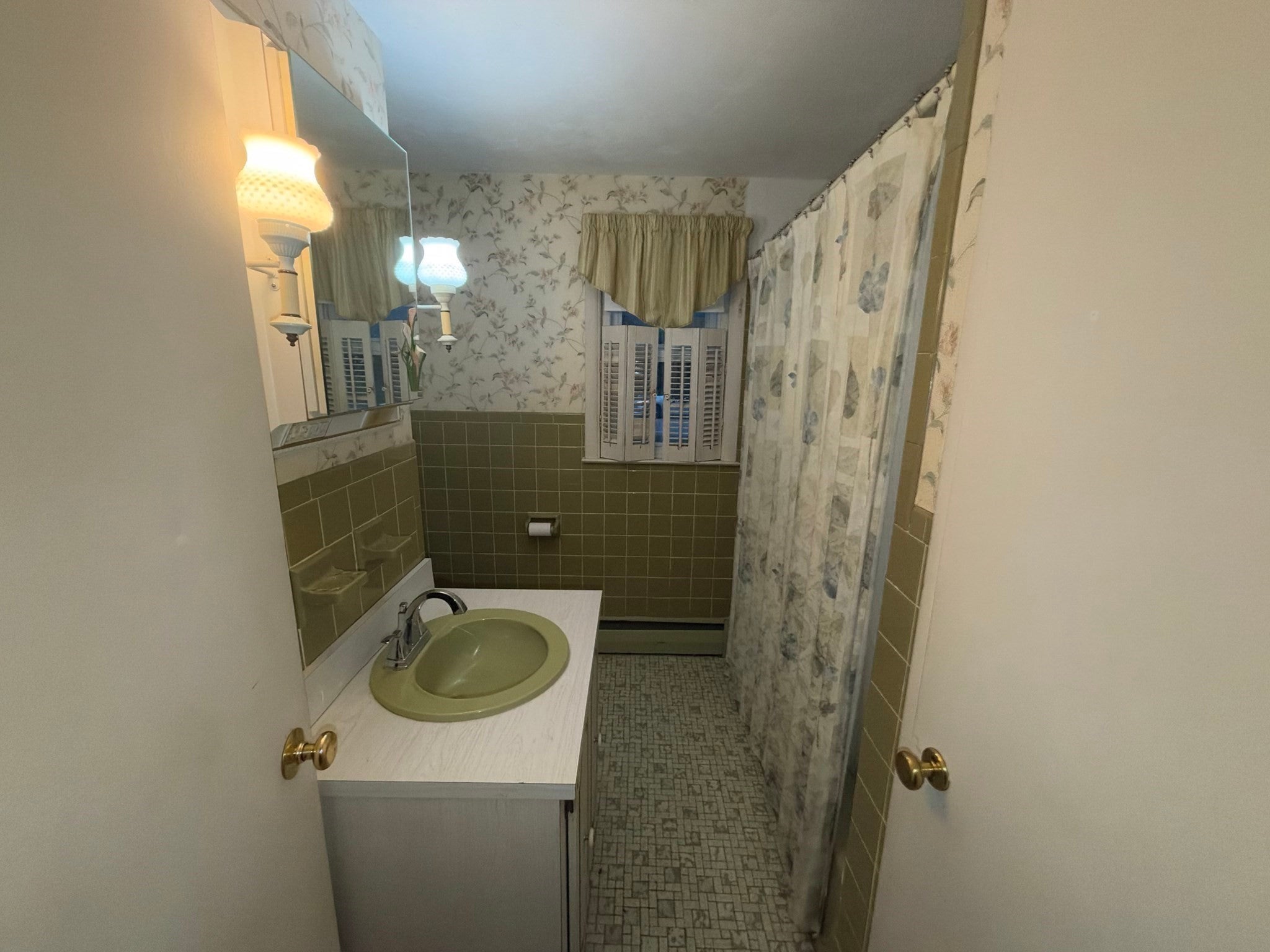 648 North Street, Tewksbury, MA, 648 North Street, Tewksbury, MA Photo #16