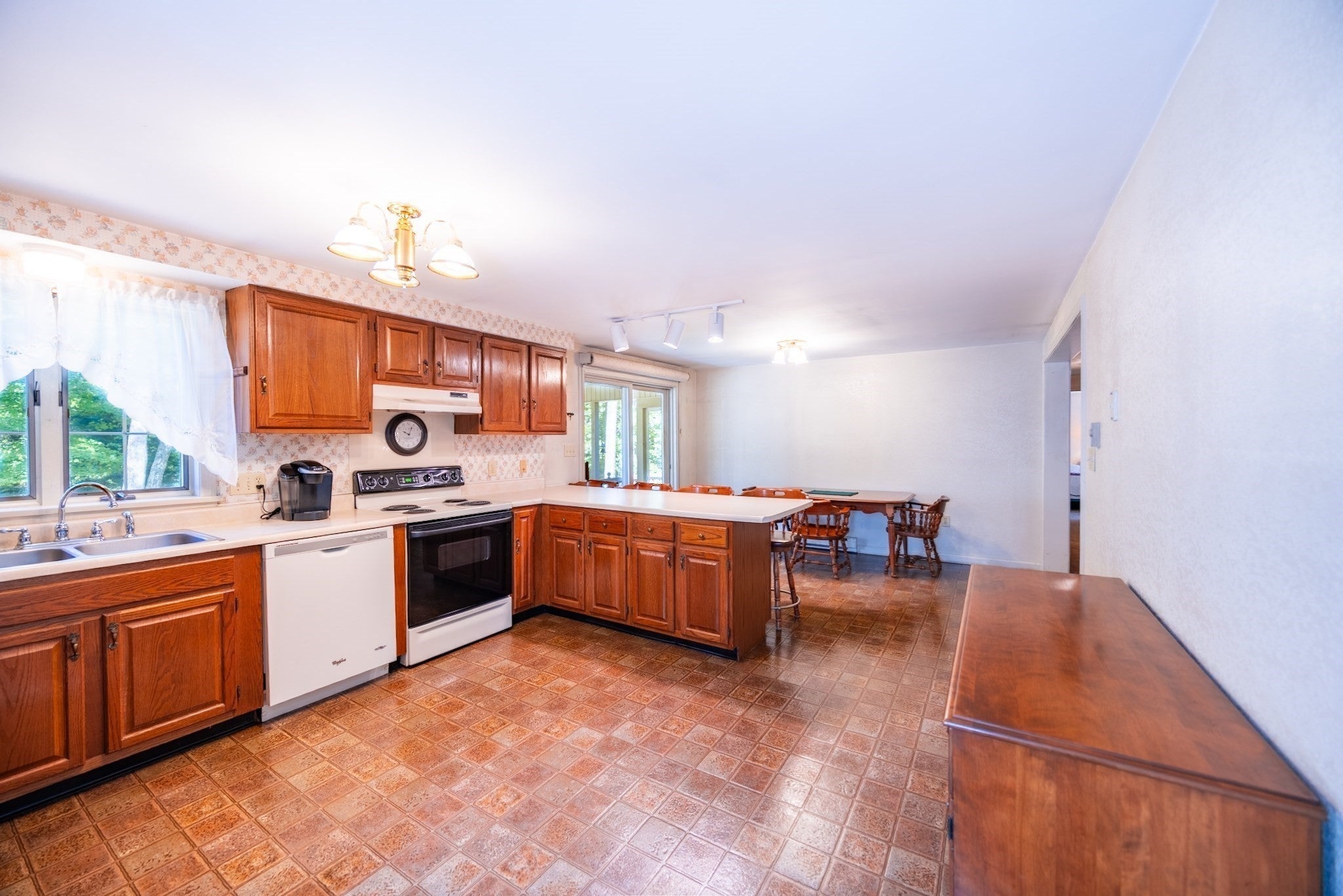 155 Long Hill Rd, West Brookfield, MA, 155 Long Hill Rd, West Brookfield, MA Photo #22