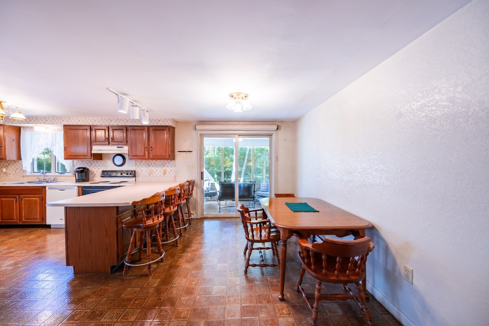 155 Long Hill Rd, West Brookfield, MA, 155 Long Hill Rd, West Brookfield, MA Photo #19