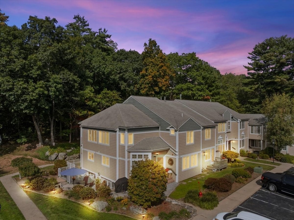 701 Winthrop Street 312