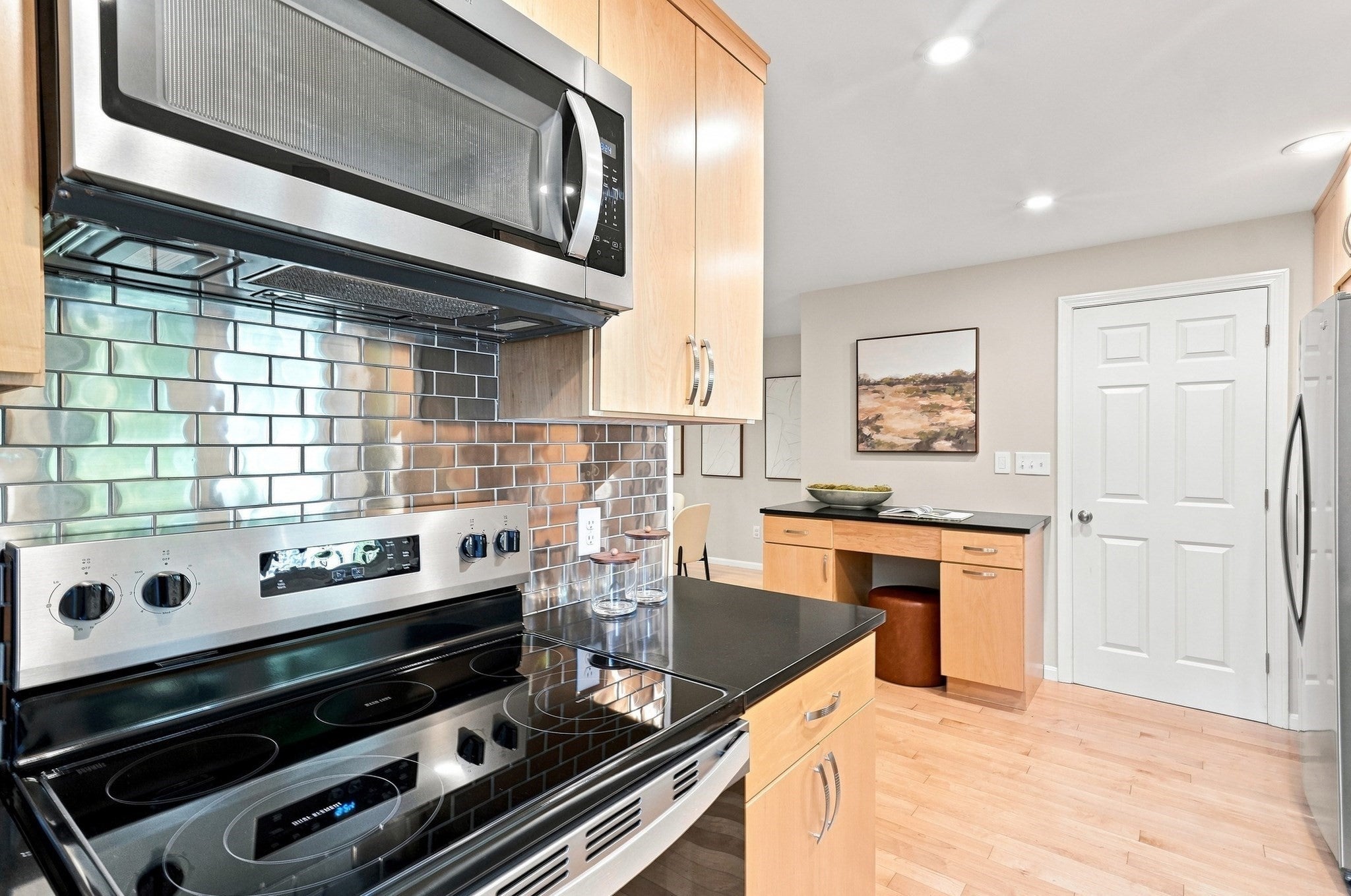 2 Steepletree Lane #2, Wayland, MA, 2 Steepletree Lane #2, Wayland, MA Photo #10