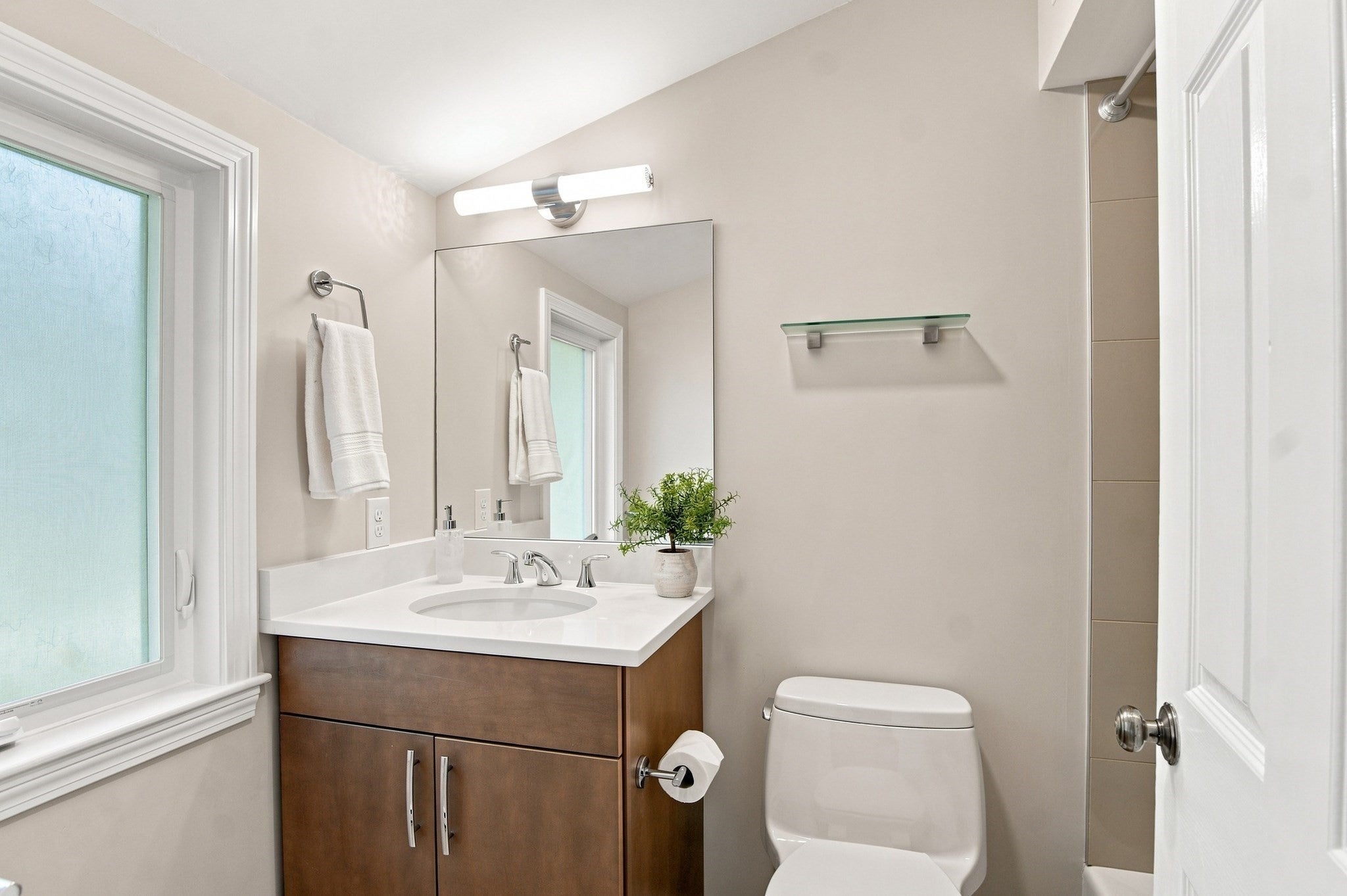 2 Steepletree Lane #2, Wayland, MA, 2 Steepletree Lane #2, Wayland, MA Photo #32