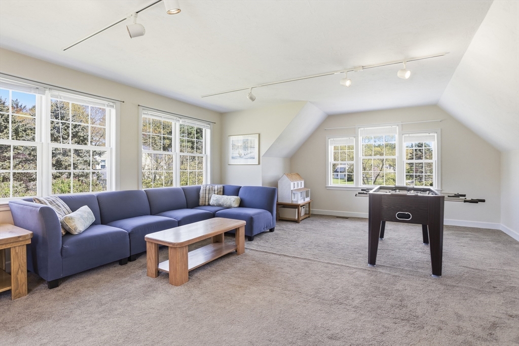 10 Hayrick Lane, Westford, MA Photo #31