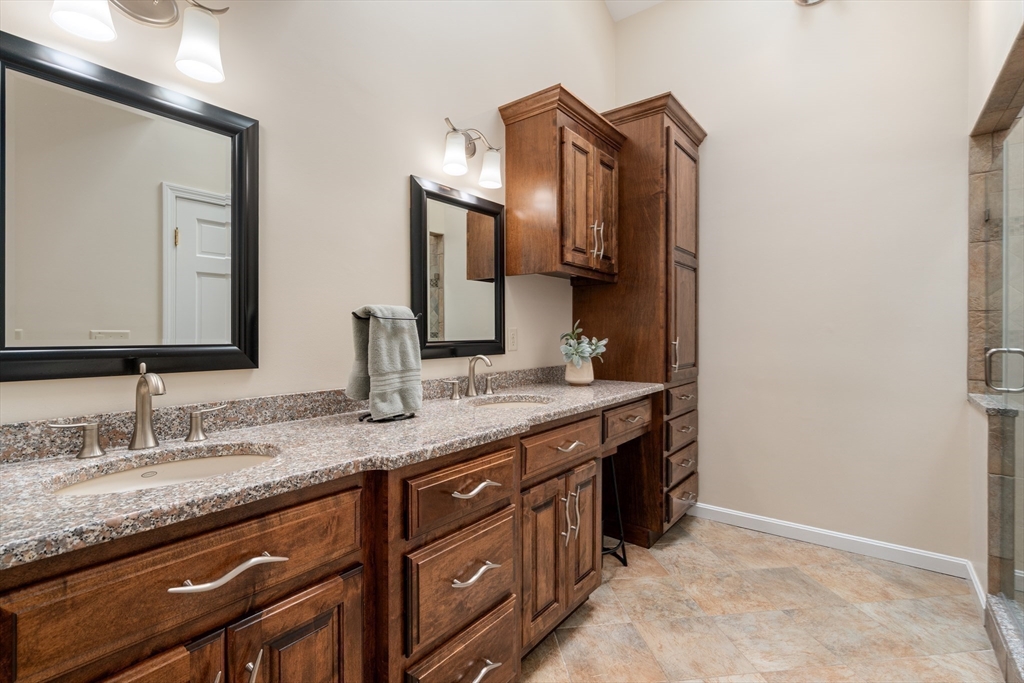 9 Arrowhead Ln, Franklin, MA Photo #20