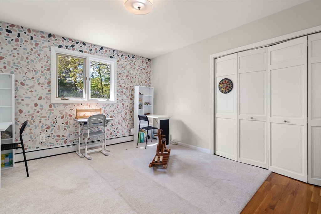9 Arrowhead Ln, Franklin, MA Photo #9