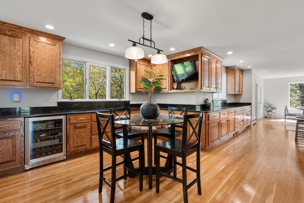 9 Arrowhead Ln, Franklin, MA Photo #5