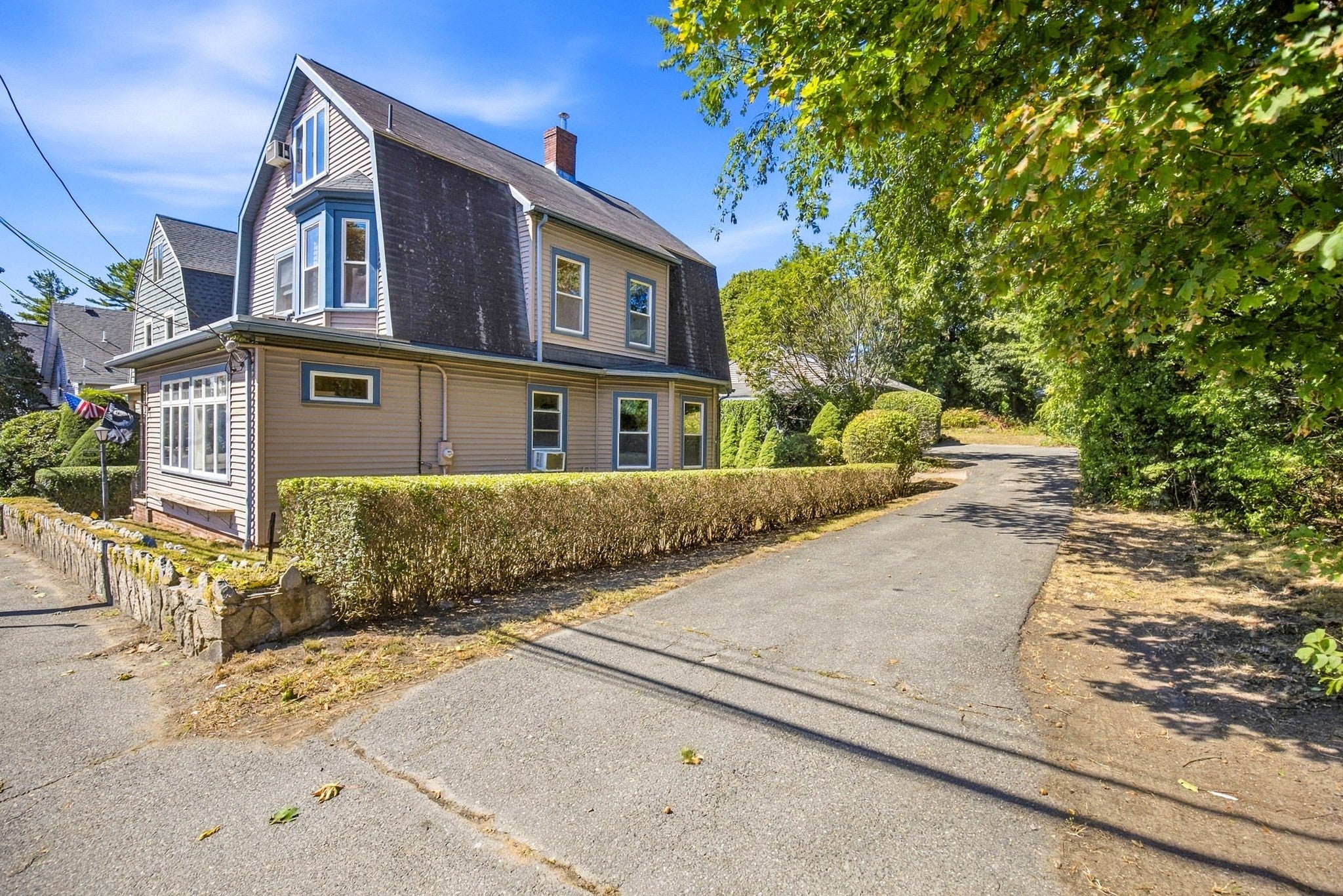 262 Essex St, Swampscott MA 01907