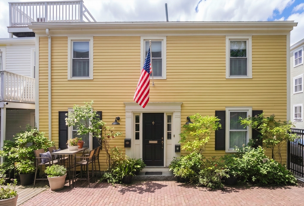 89 School St 2