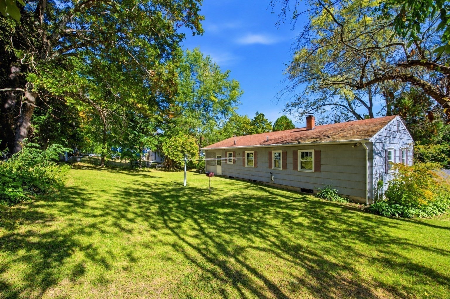20 Deerfield Dr, Northampton, MA, 20 Deerfield Dr, Northampton, MA Photo #9