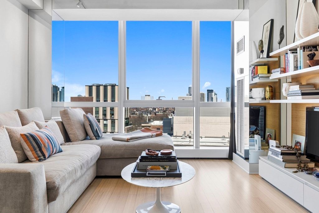 Photo of 110 Stuart St #17D, Boston, MA 02116 (MLS # 73504339)