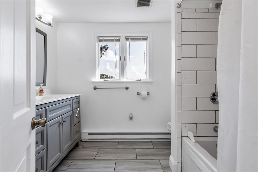 Lowell, Massachusetts 01854, United States, 4 Bedrooms Bedrooms, ,2 BathroomsBathrooms,Residential,Active,171850