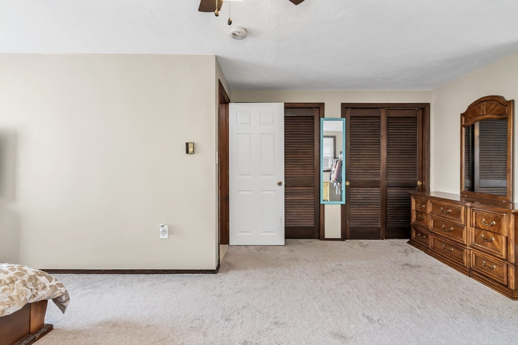 Lowell, Massachusetts 01854, United States, 4 Bedrooms Bedrooms, ,2 BathroomsBathrooms,Residential,Active,171850